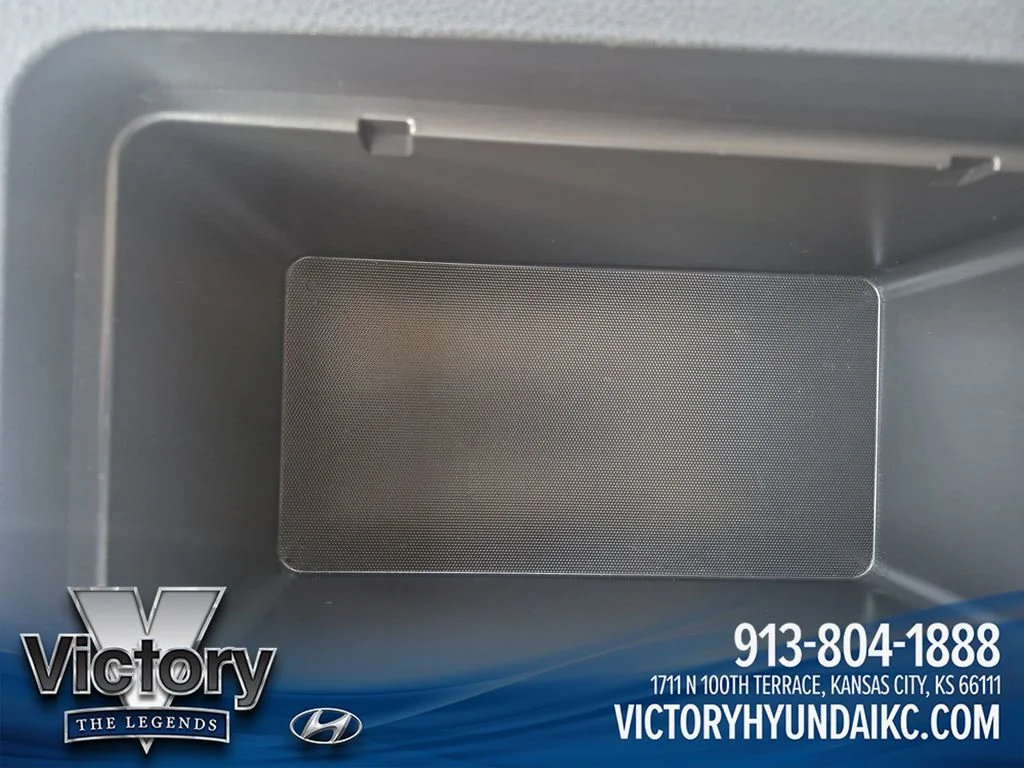 Used 2025 Black Nissan 2.5 SV image 25