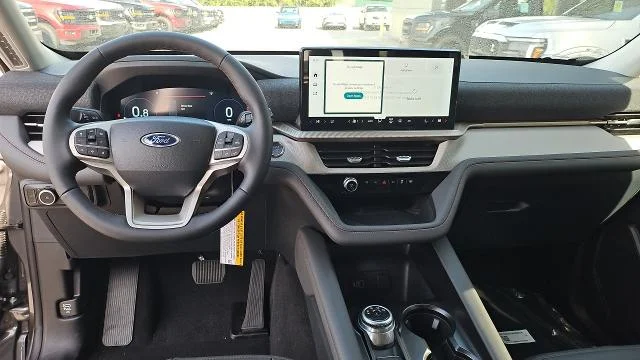 New 2026 Carbonized Gray Metallic Ford Active RWD image 28