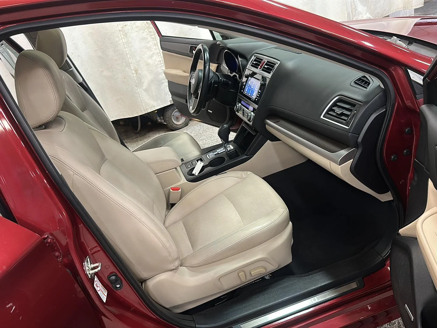 Used 2017 Venetian Red Pearl Subaru Limited image 28