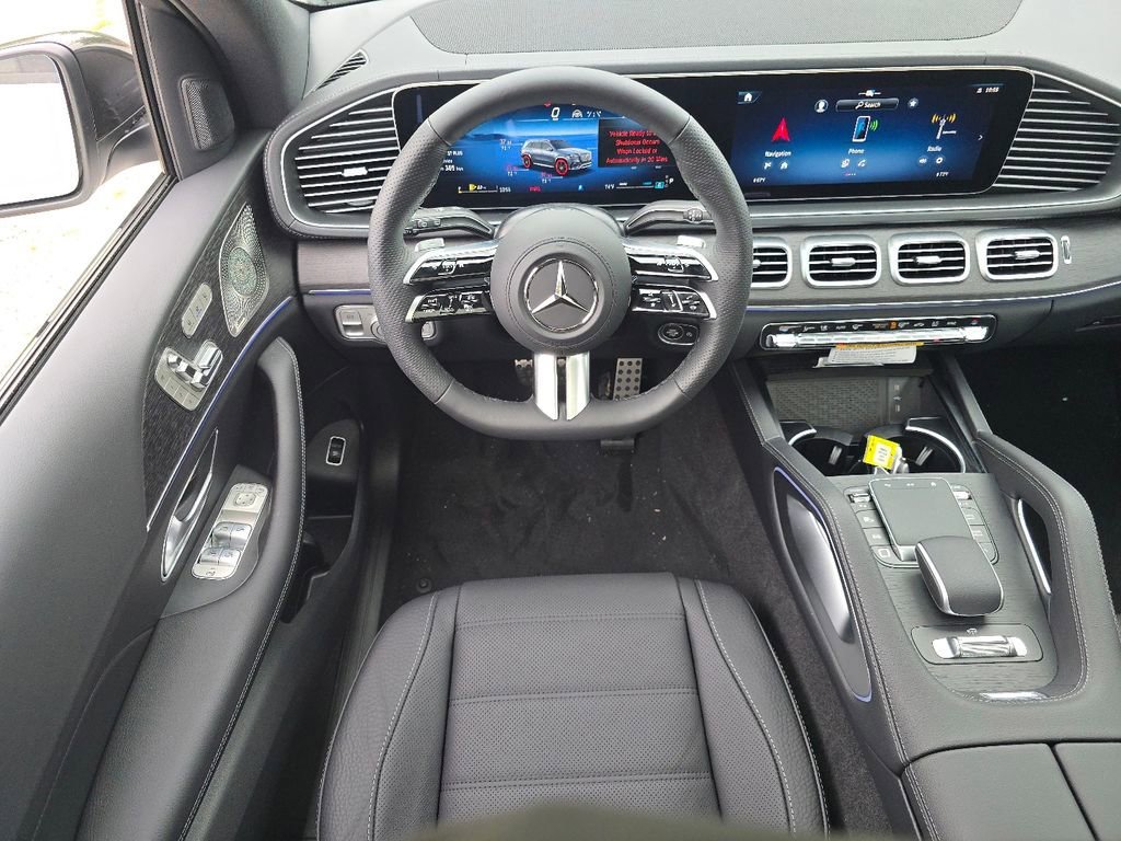 New 2026 MANUFAKTUR Moonlight White Magno Mercedes-Benz GLS 450 image 64