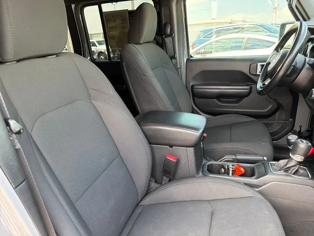 Used 2021 Gray Jeep Unlimited Sport Altitude image 25