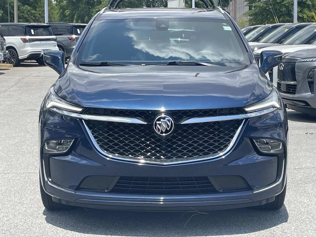Used 2022 Blue Buick Avenir image 6