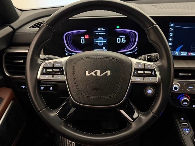 Used 2023 Moss Kia EX image 29