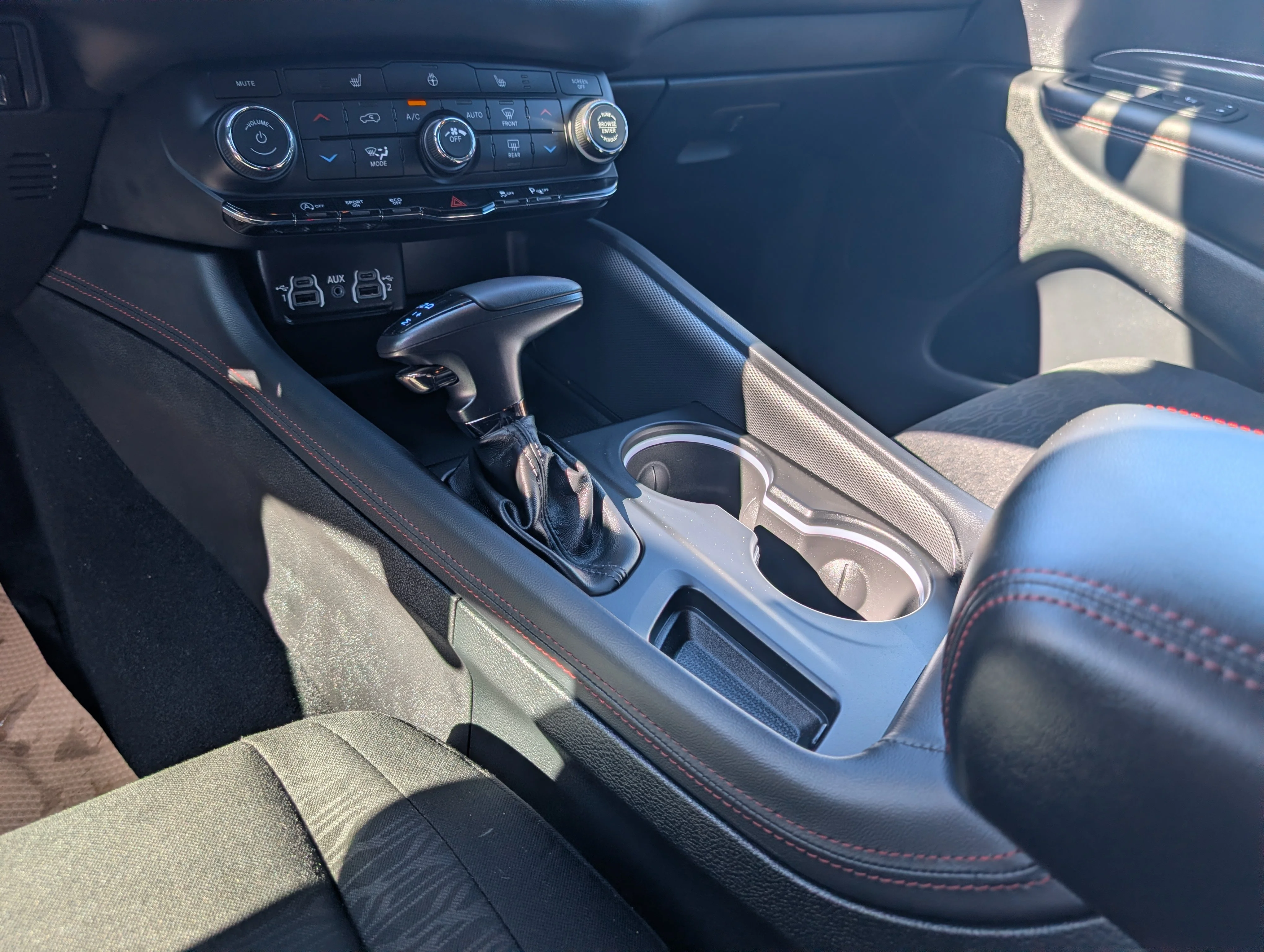 New 2025 White Knuckle Dodge GT image 31