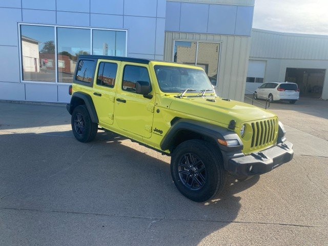 2024 Jeep Wrangler 4-Door Sport RHD