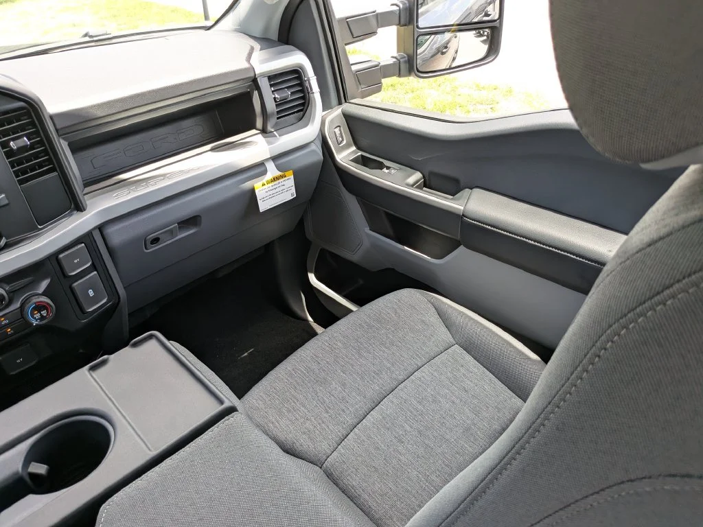 New 2026 Gray Ford XL image 16