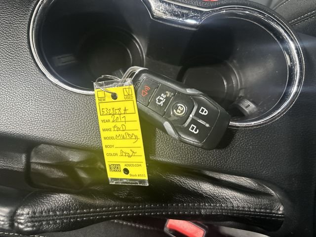 Used 2017 Magnetic Ford GT image 33
