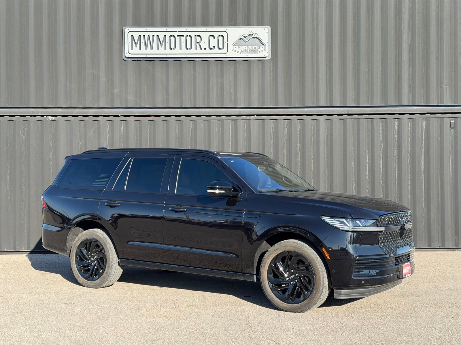 2025 Lincoln Navigator Reserve 4WD's photo