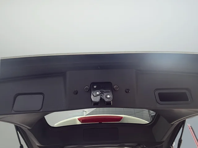 Used 2023 White Nissan SV image 29