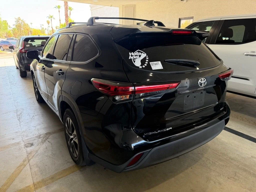 Used 2021 Midnight Black Metallic Toyota XLE image 1