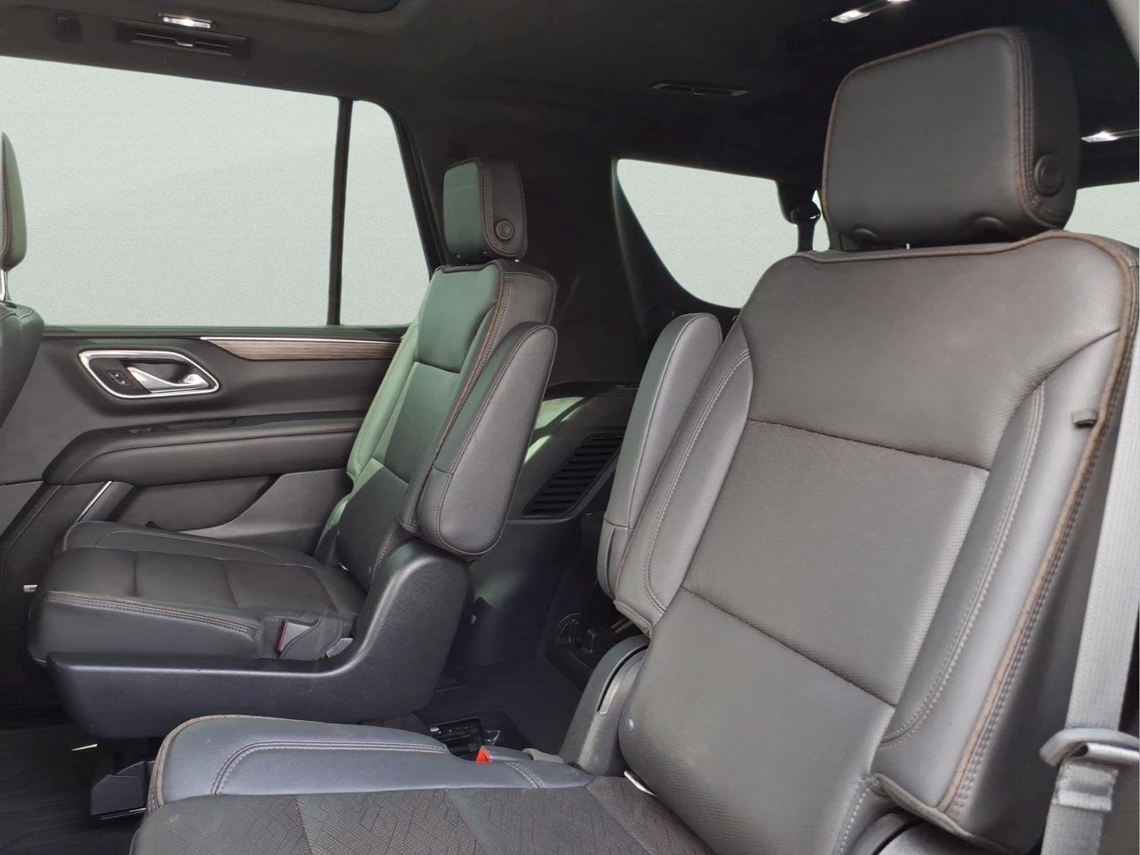 Used 2022 Dark Ash Metallic Chevrolet High Country image 12