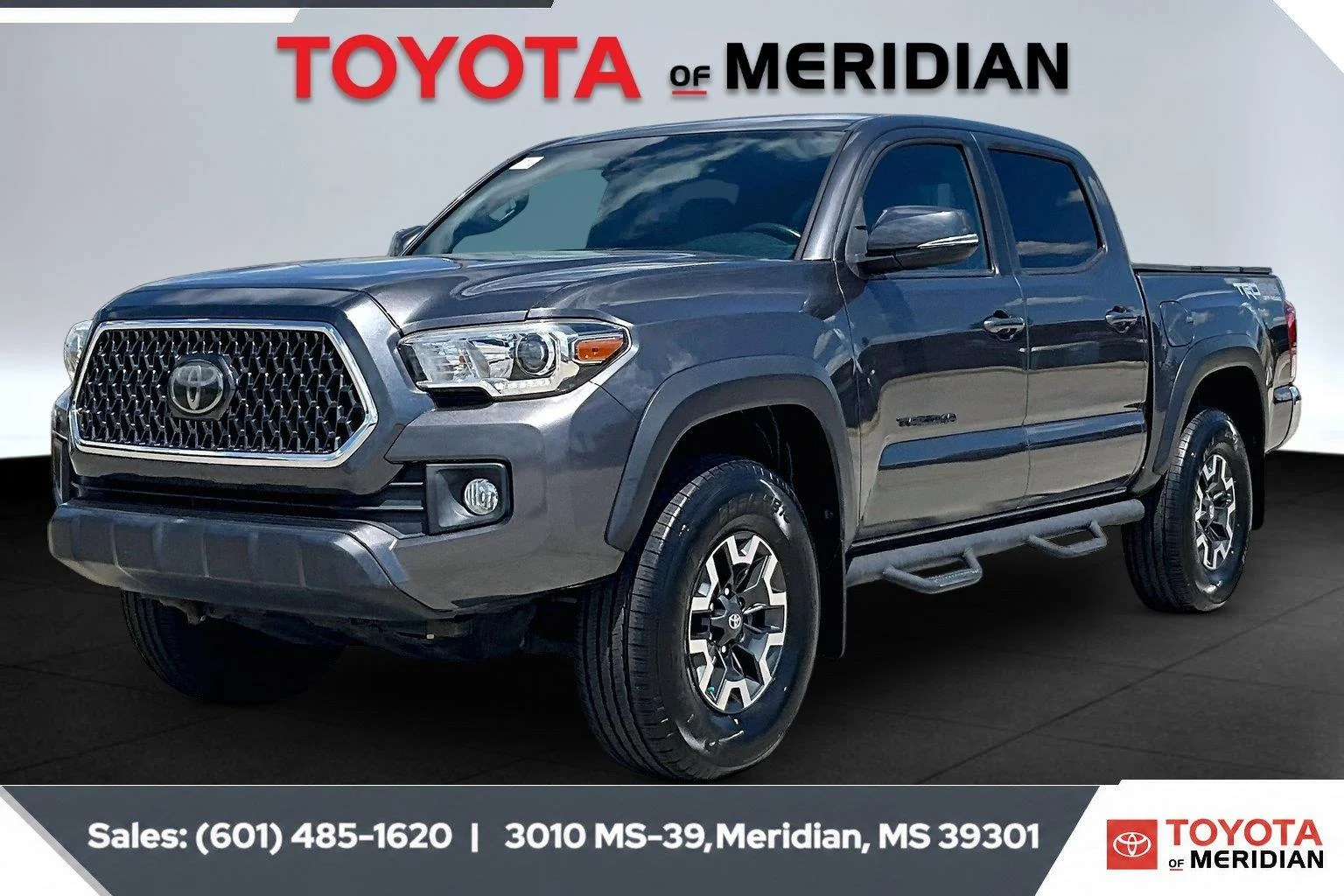 Used 2018 Magnetic Gray Metallic Toyota TRD Off-Road image 10