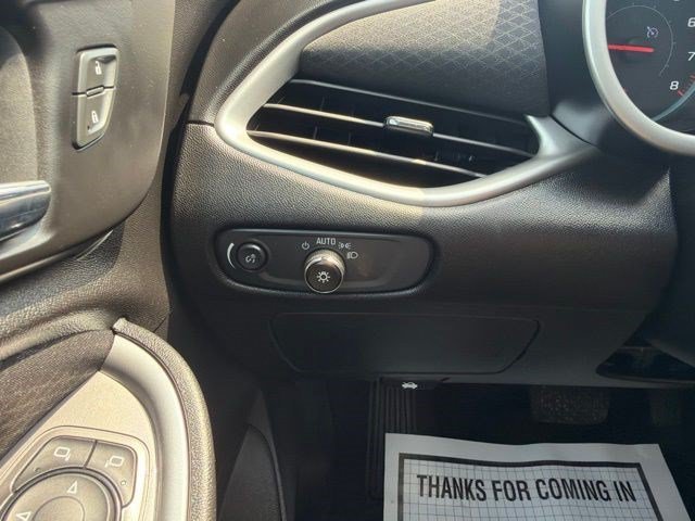 Used 2024 Sterling Gray Metallic Chevrolet LT image 27