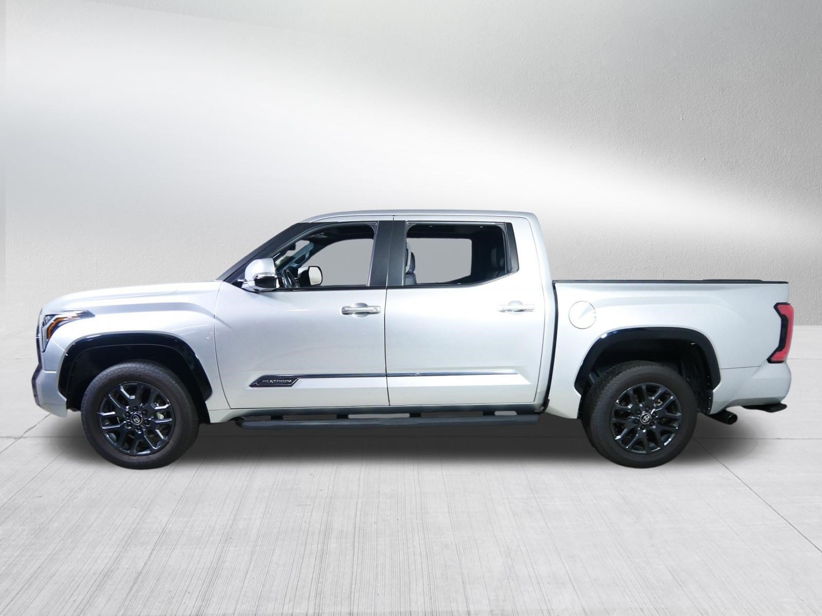 2025 Toyota Tundra Platinum - Photo 4