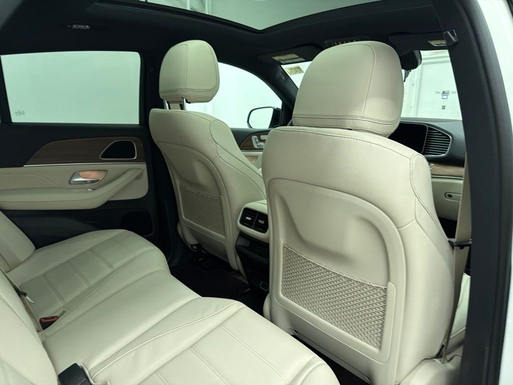New 2026 Polar White Mercedes-Benz GLE 450 image 25