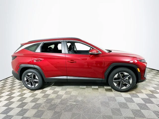 New 2026 Hyundai TUCSON SEL Premium