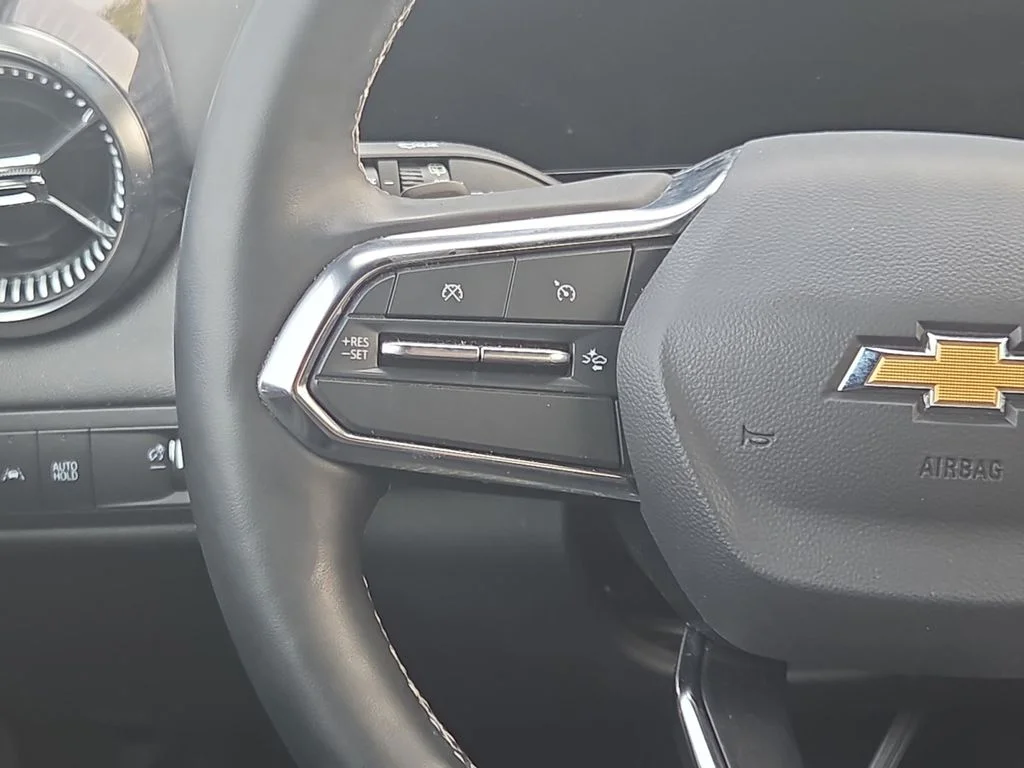 Used 2024 Gray Chevrolet LT image 24