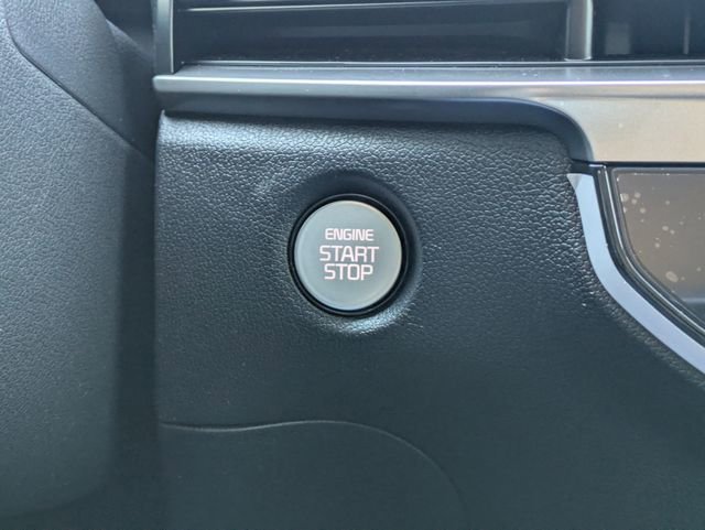 2025 Kia Sorento S - Photo 29