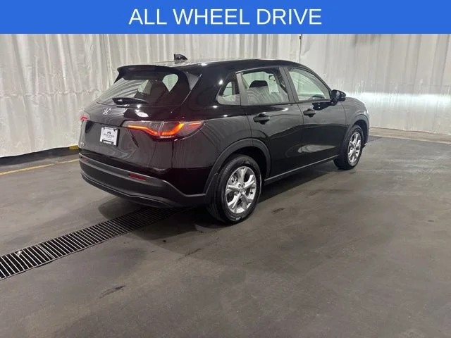 Certified Used 2023 Crystal Black Pearl Honda LX image 3