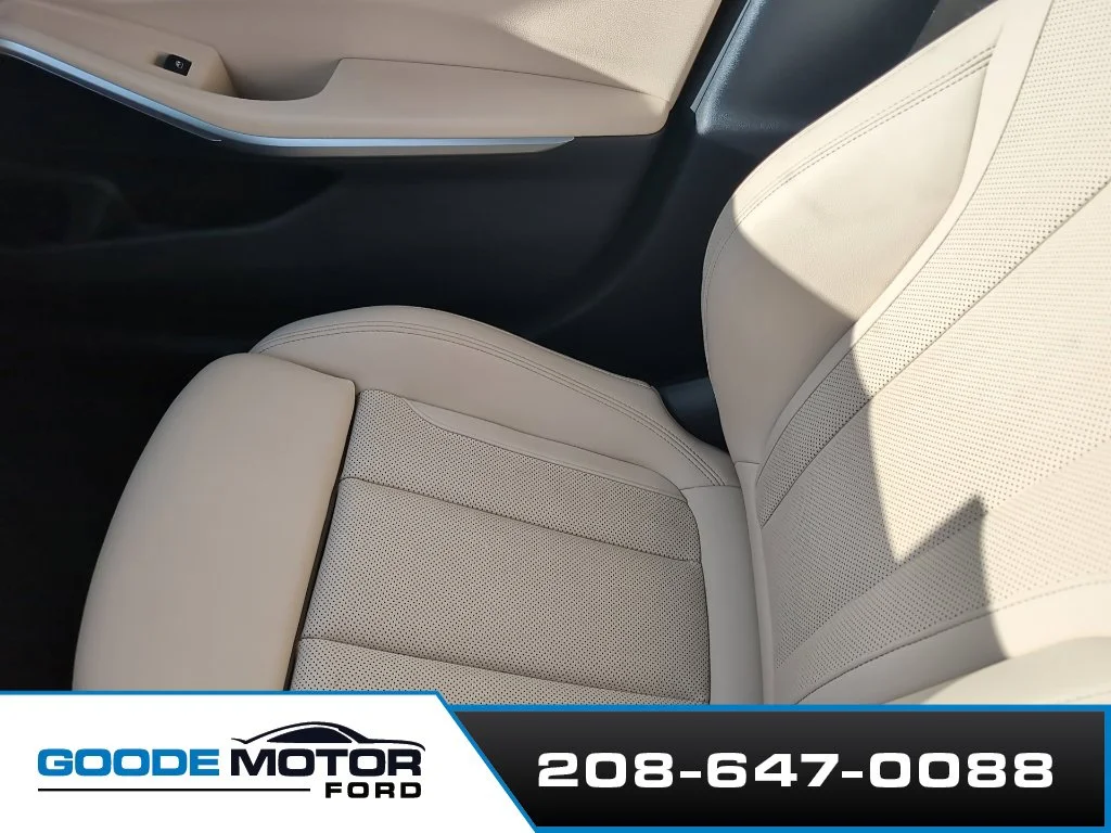 Used 2026 Jet Black BMW 330i xDrive image 20