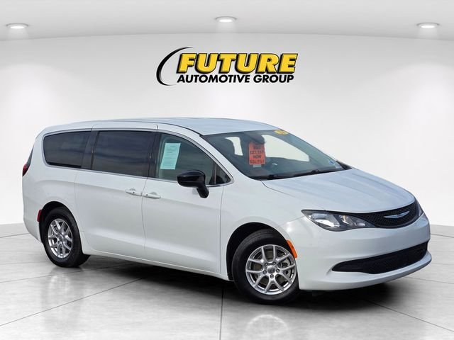 Used 2024 White Chrysler LX image 1