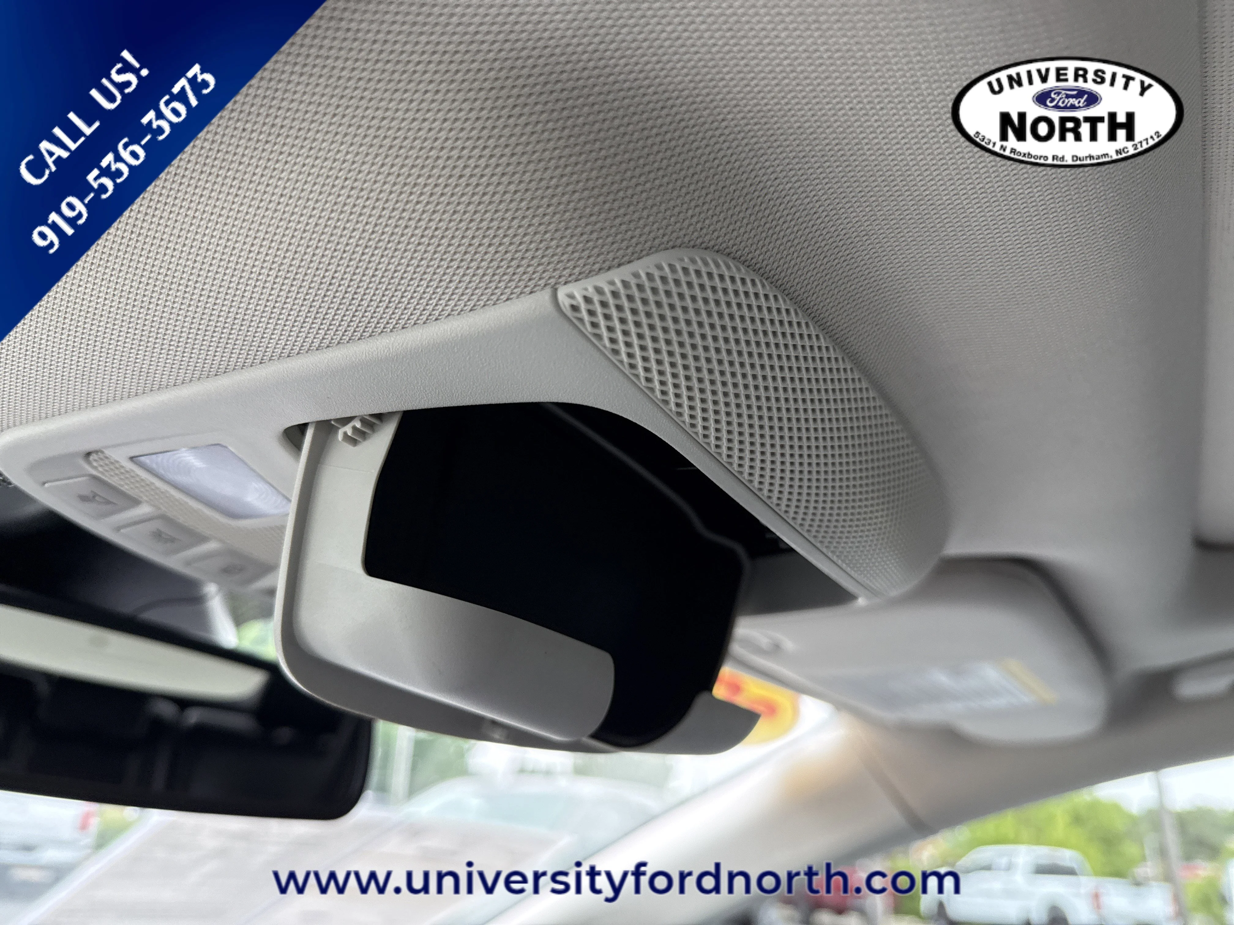 Used 2024 Oxford White Ford SEL image 31