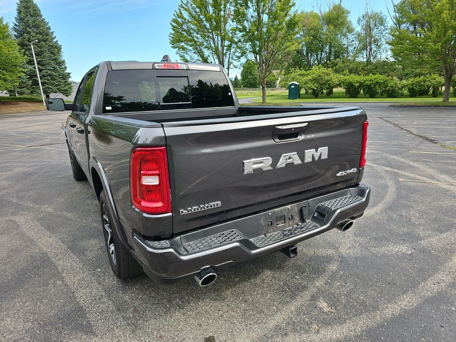 Certified Used 2025 Granite Crystal Metallic Clearcoat Ram Laramie image 3