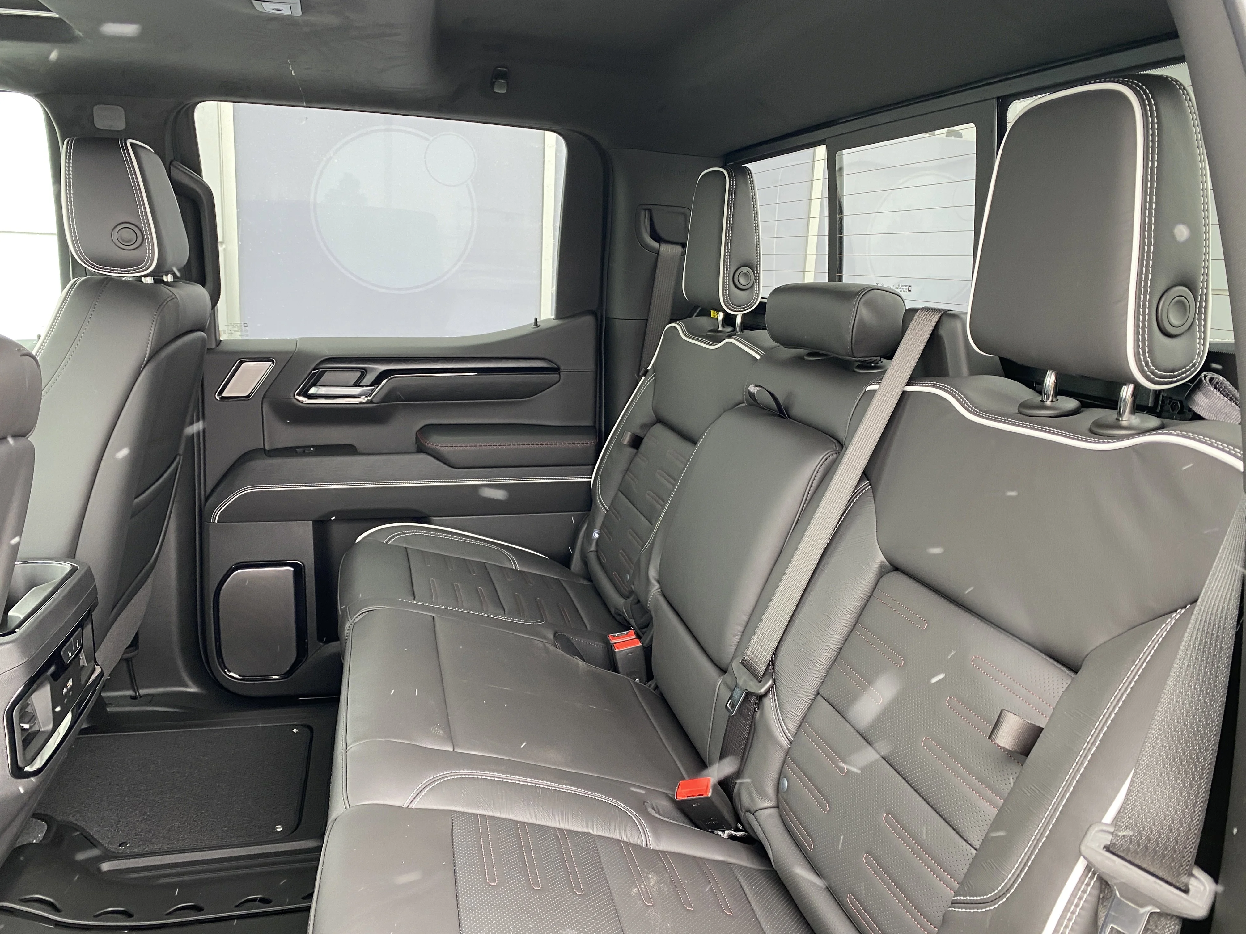 New 2026 ONYX BLACK GMC AT4X image 29