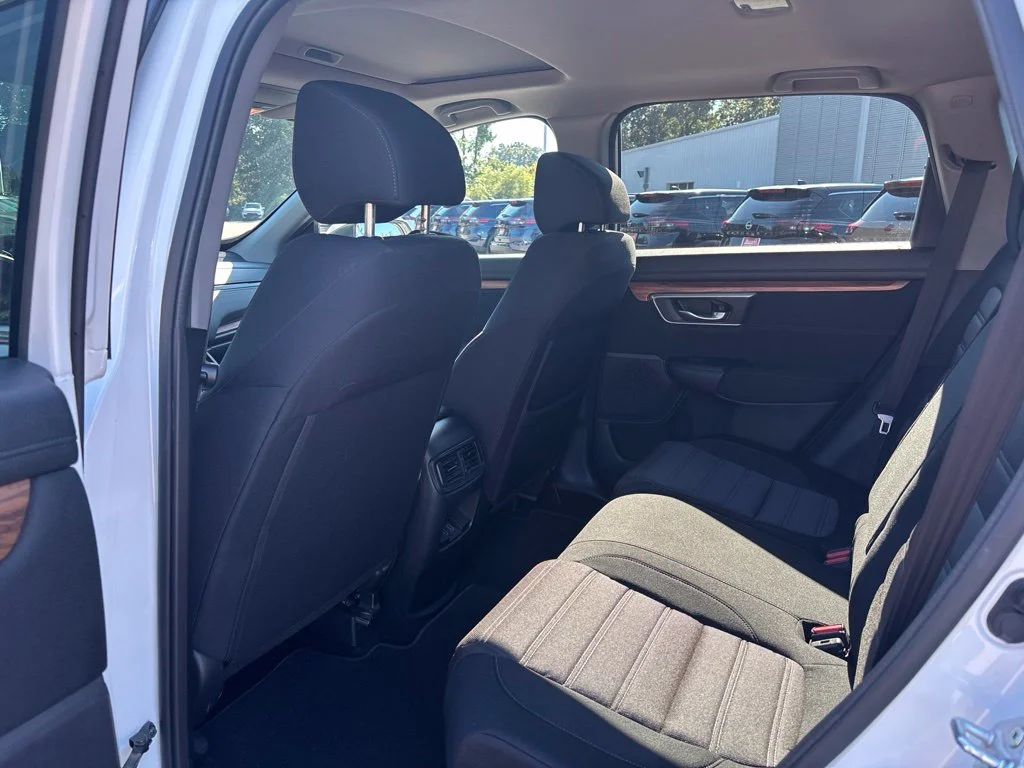 Used 2022 White Honda EX image 6