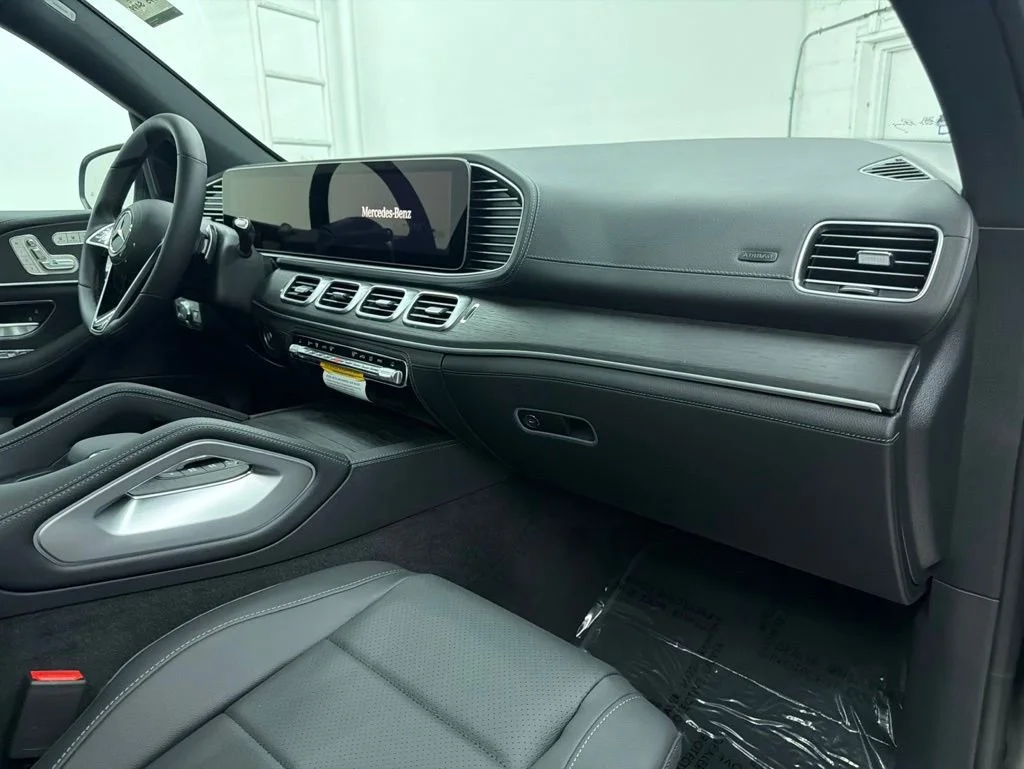New 2026 Black Mercedes-Benz GLE 350 image 27