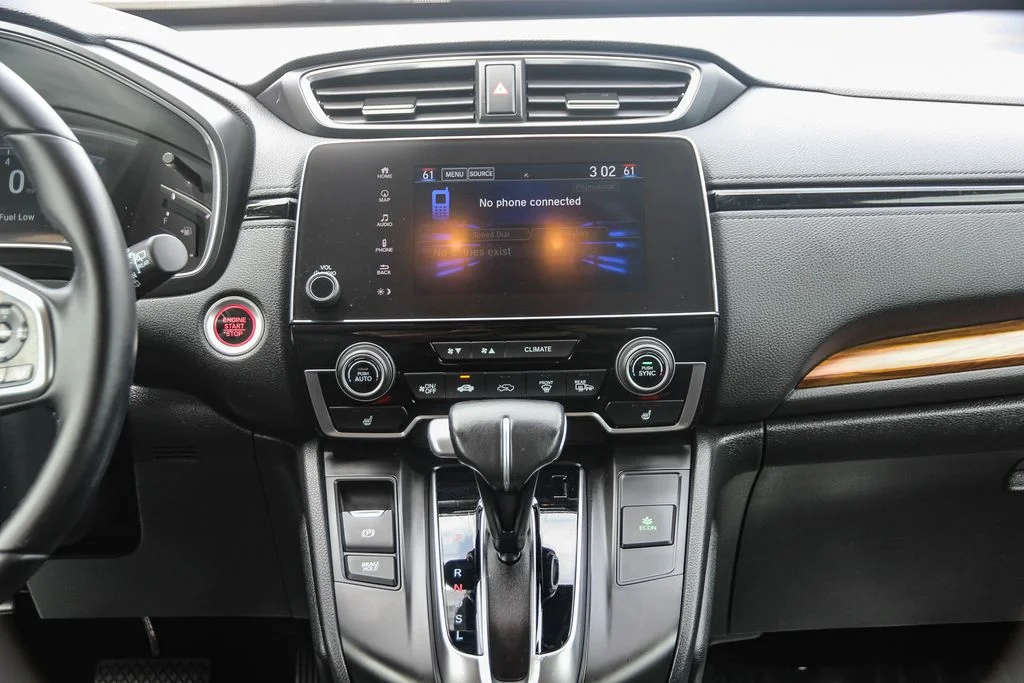 Used 2017 Silver Honda EX-L image 13