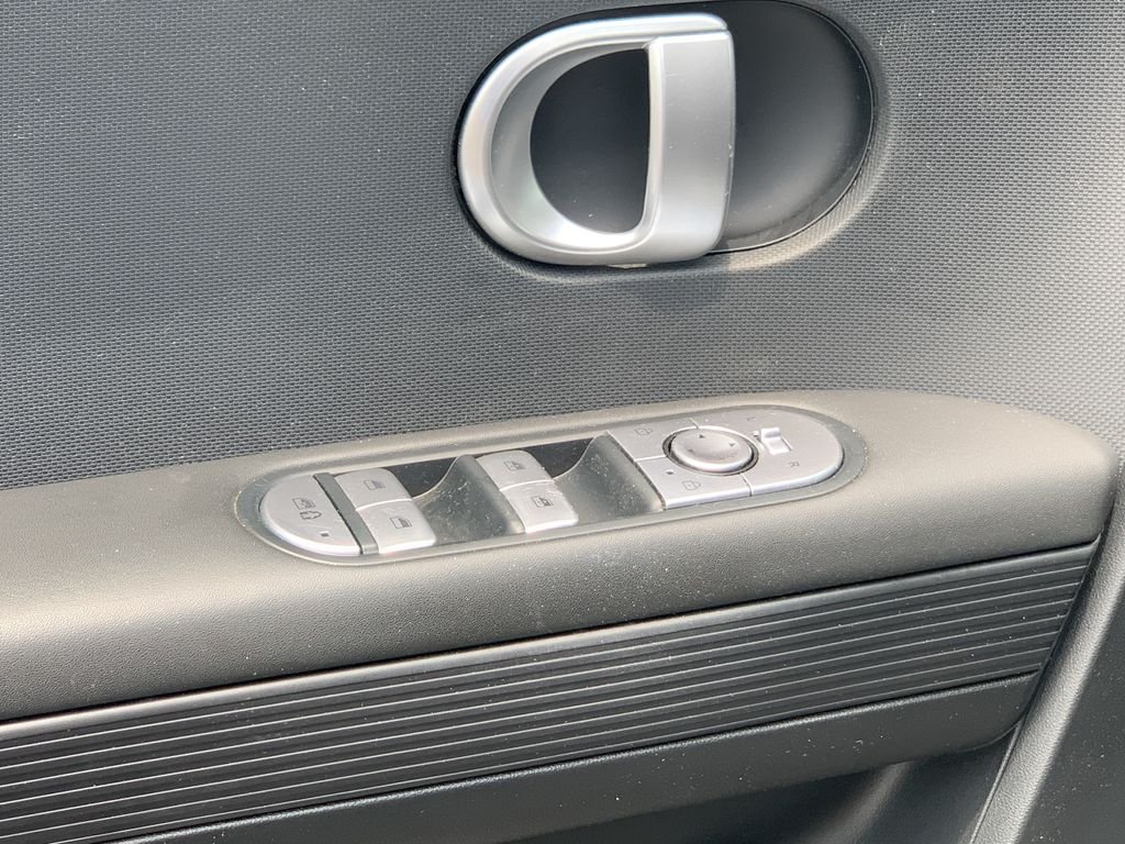 2024 Hyundai IONIQ 5 SEL - Photo 12
