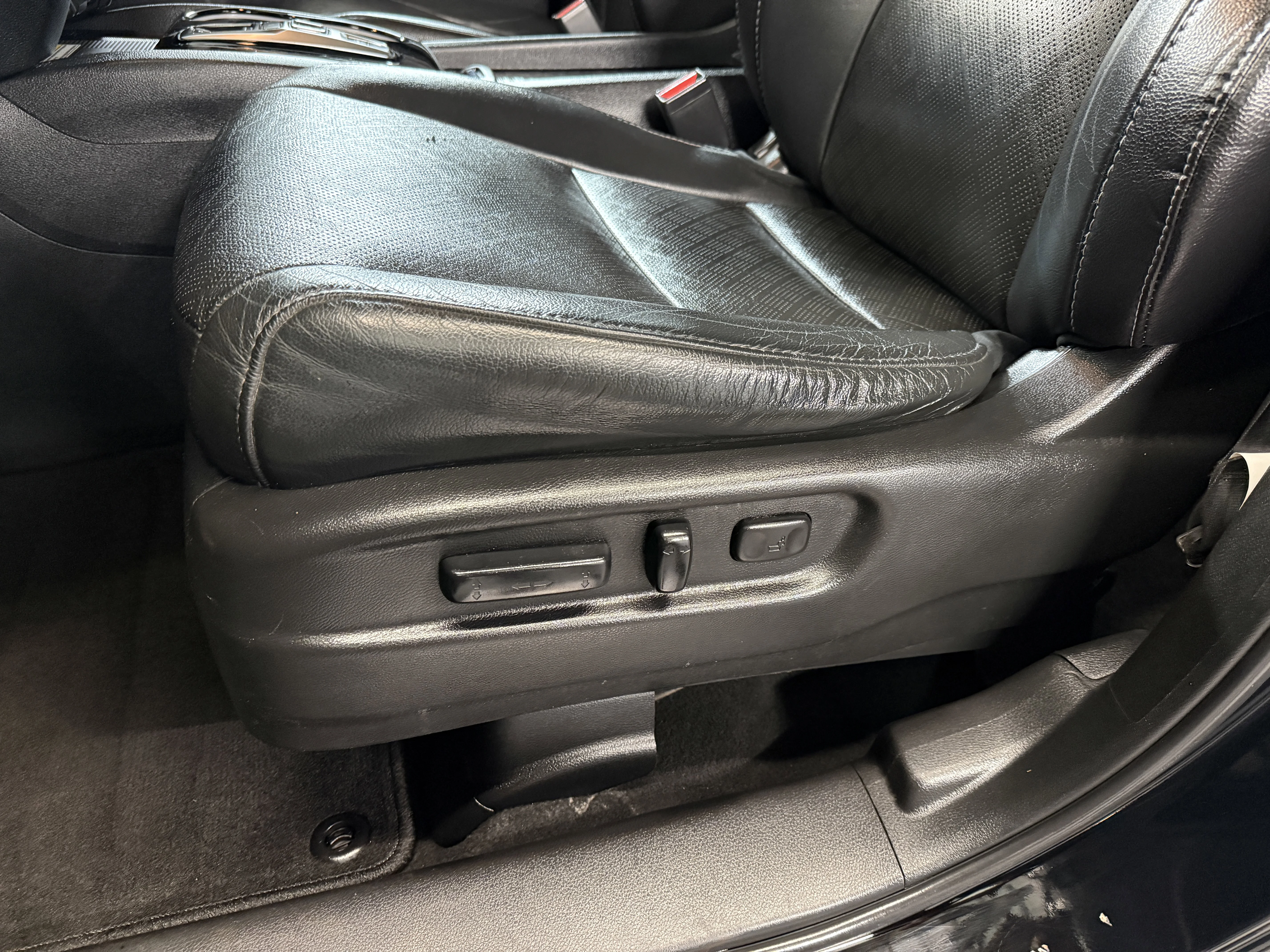 Certified Used 2021 Crystal Black Pearl Honda Elite image 13