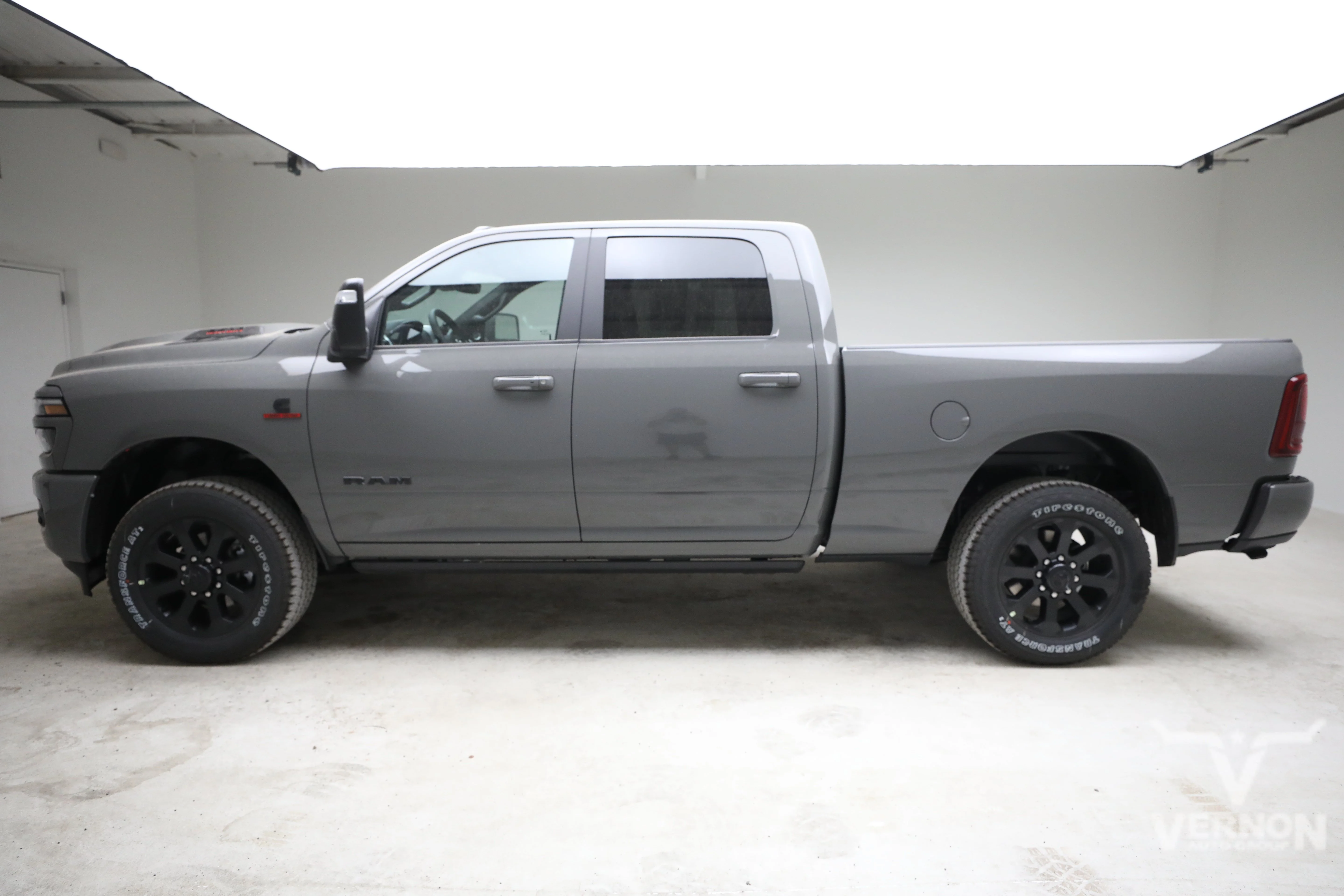 New 2026 Ram 3500 SRW Laramie Night Edition Crew Cab 4x4