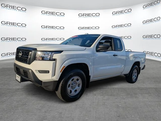 Used 2024 Glacier White Nissan S image 3
