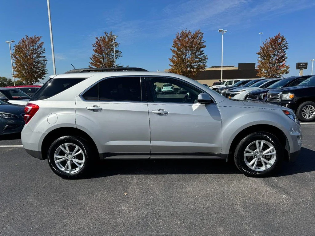 Used 2017 Silver Chevrolet LT image 2
