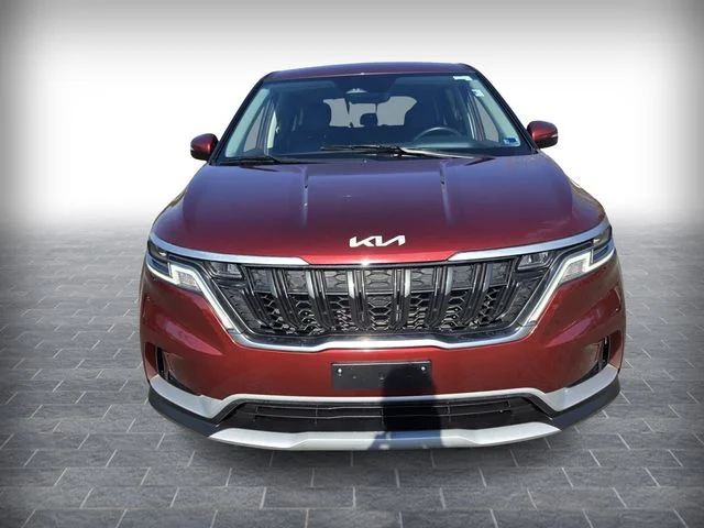 Used 2024 Red Kia LX image 2