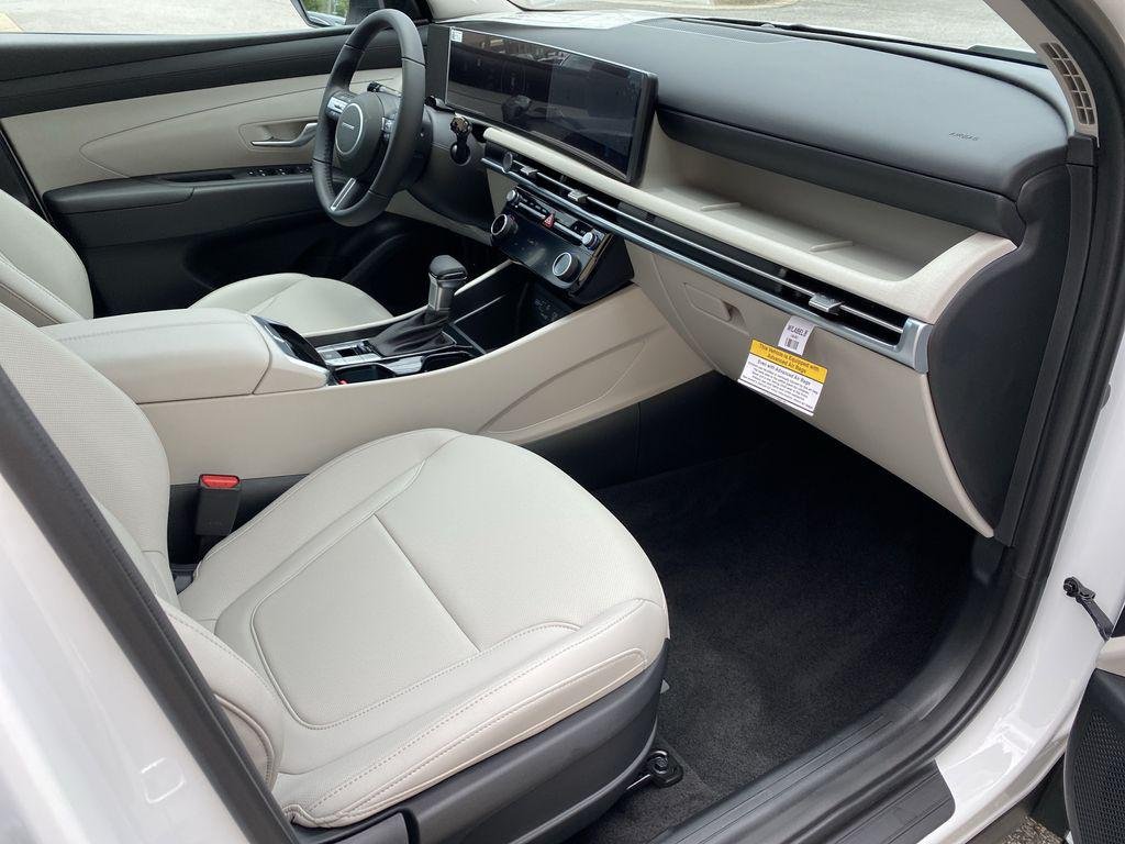 New 2026 White Pearl Hyundai SEL Premium FWD image 32