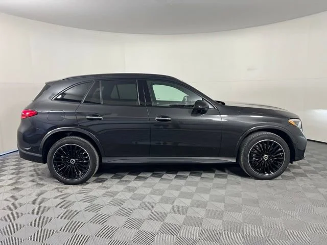 New 2026 Graphite Grey Metallic Mercedes-Benz GLC 300 image 56
