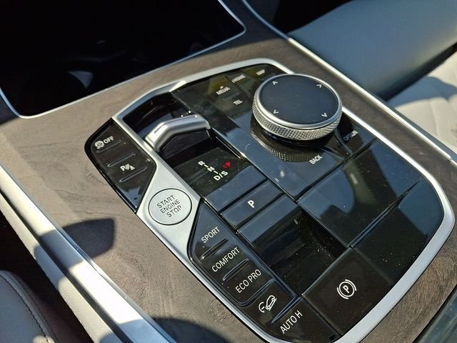 New 2026 Black Sapphire Metallic BMW xDrive40i image 13