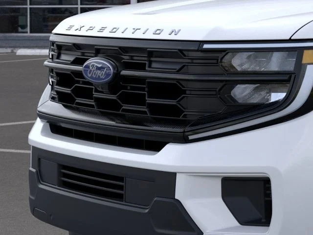 New 2026 Star White Metallic Tri-Coat Ford Active image 40