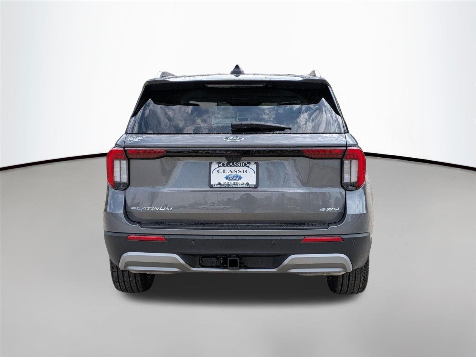 New 2026 Carbonized Gray Metallic Ford Platinum™ image 4