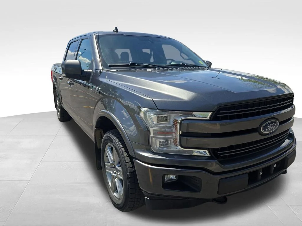 2019 Ford F-150 Lariat 4x4 SuperCrew 145 in's photo