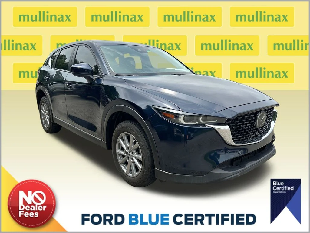 2023 Mazda CX-5 S Preferred package Auto AWD's photo