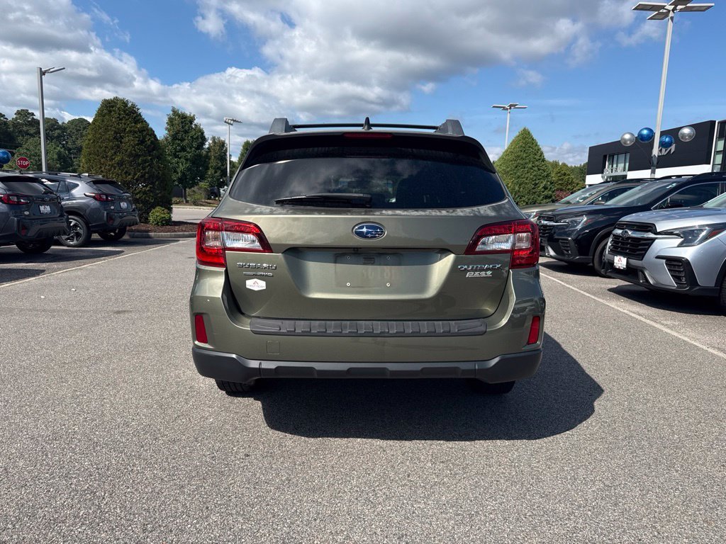 Used 2016 Green Subaru 2.5i image 4