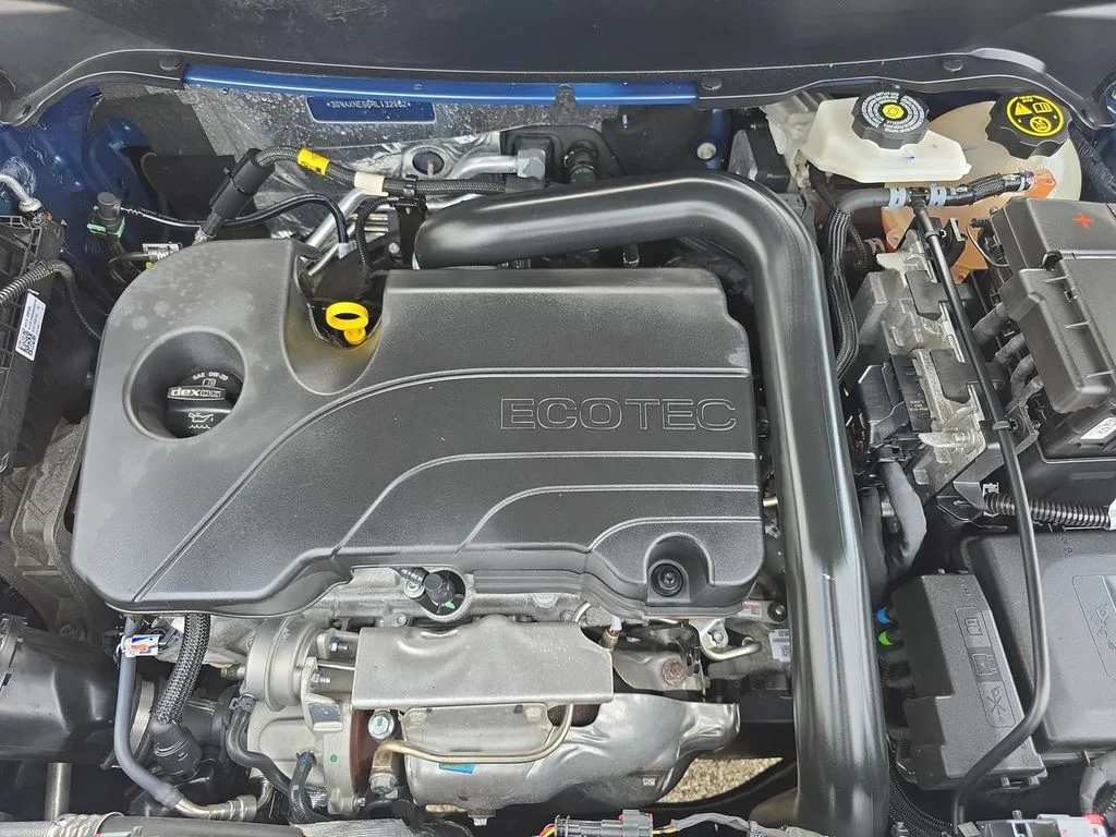 Used 2024 Blue Chevrolet Premier image 31