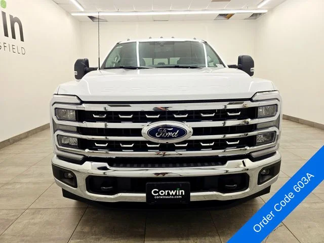 New 2026 Oxford White Ford F-250® XLT image 8