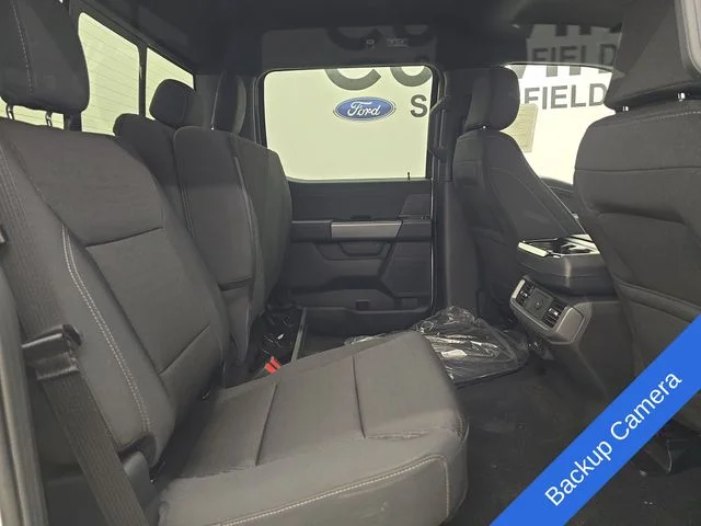 New 2026 Oxford White Ford XLT image 13