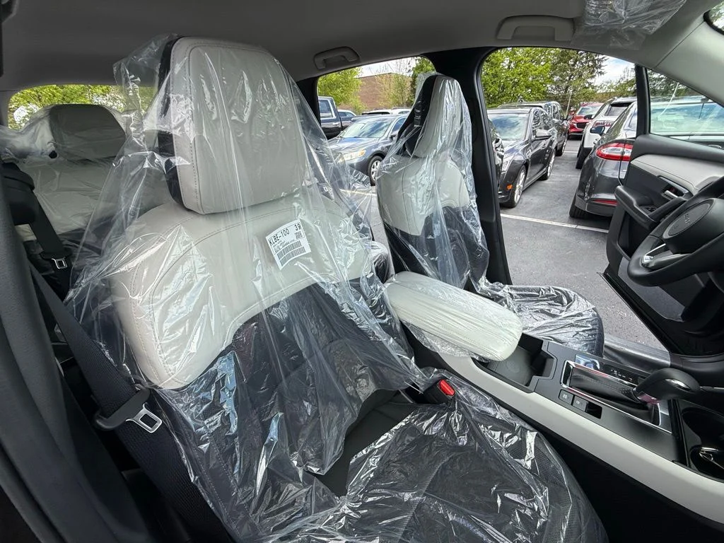 New 2026 Jet Black Mica Mazda 2.5 S Preferred AWD image 29