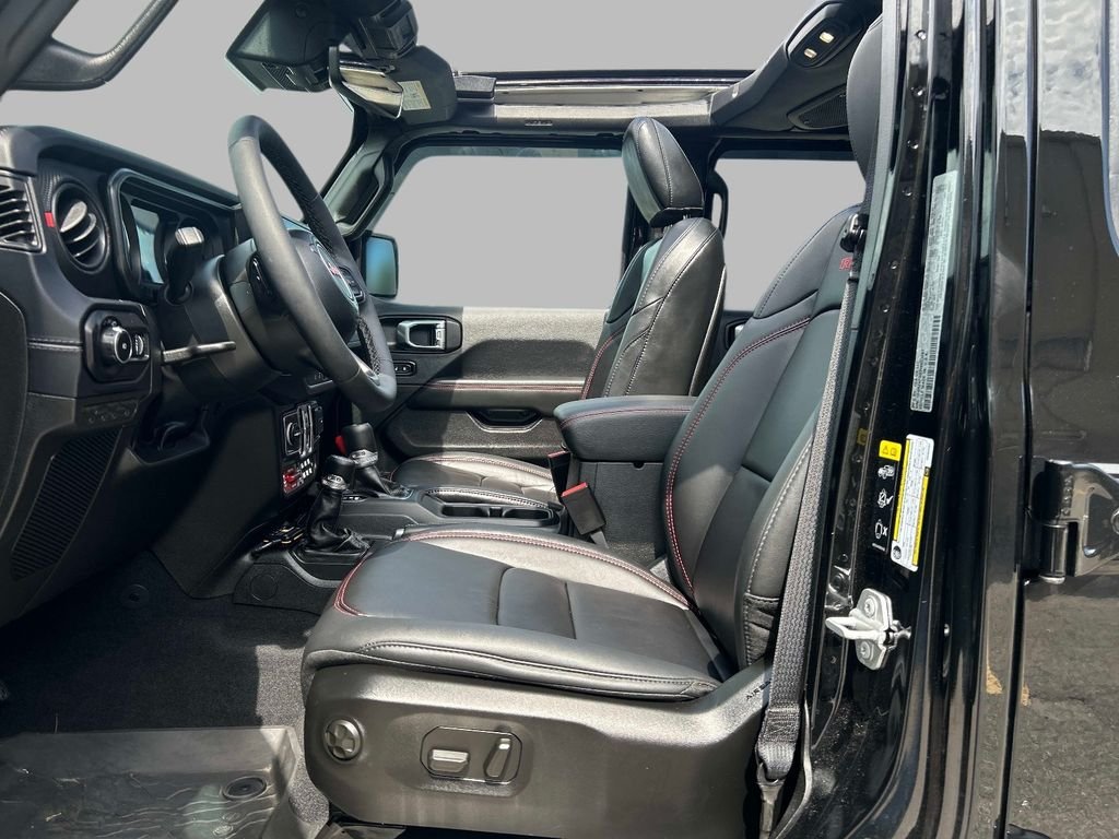 Used 2025 Black Jeep Rubicon X image 15